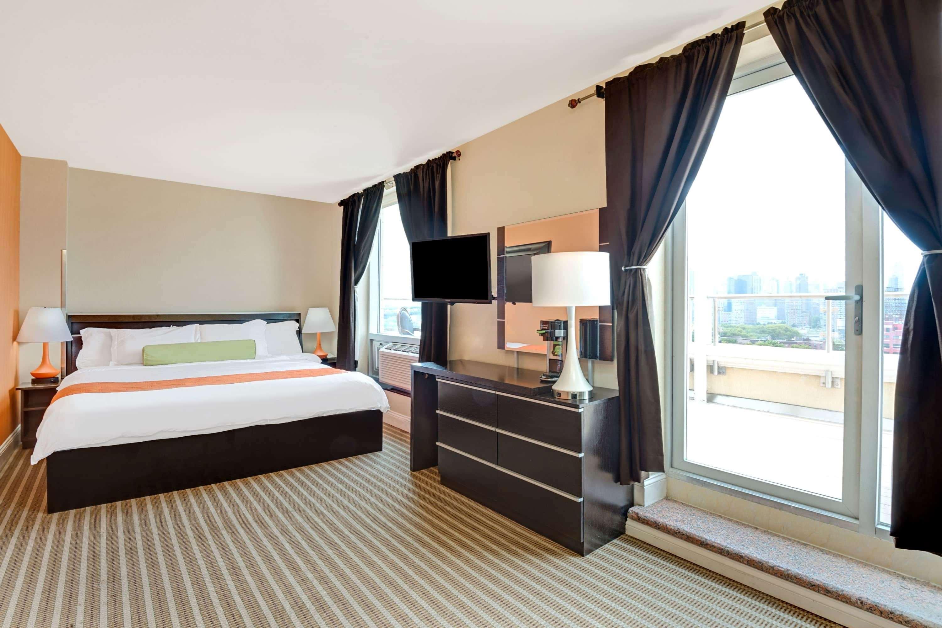 Howard Johnson By Wyndham Long Island City New York Eksteriør bilde