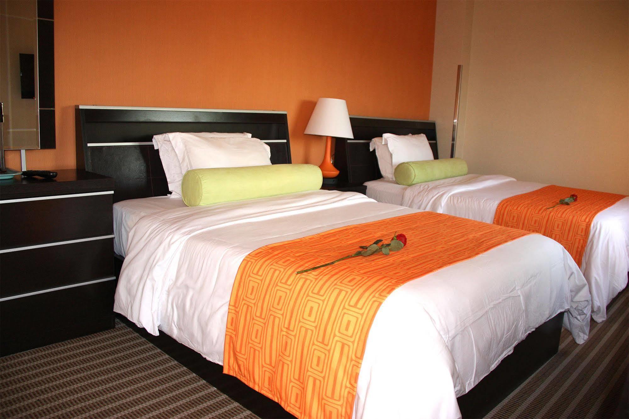 Howard Johnson By Wyndham Long Island City New York Eksteriør bilde