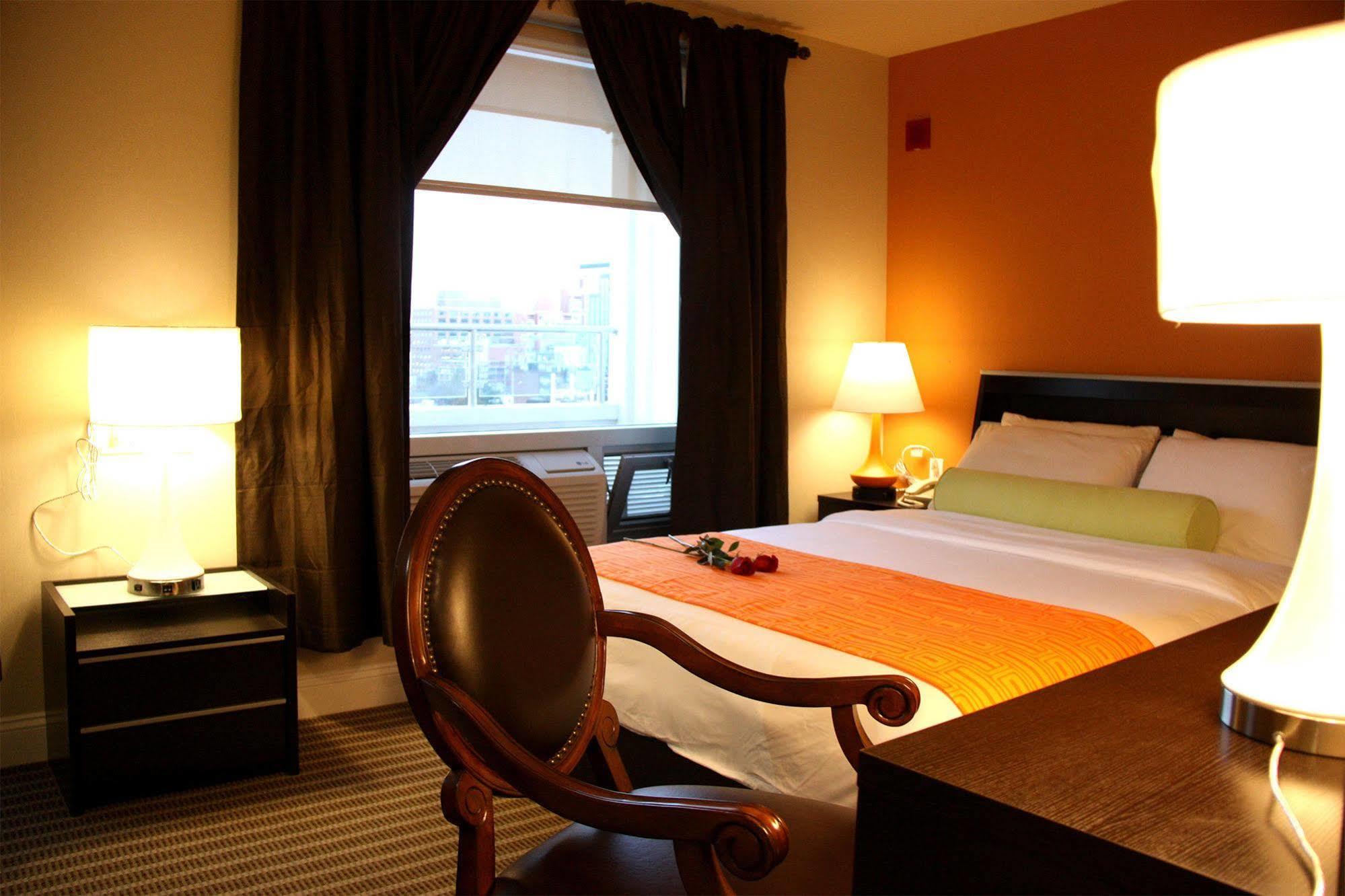 Howard Johnson By Wyndham Long Island City New York Eksteriør bilde
