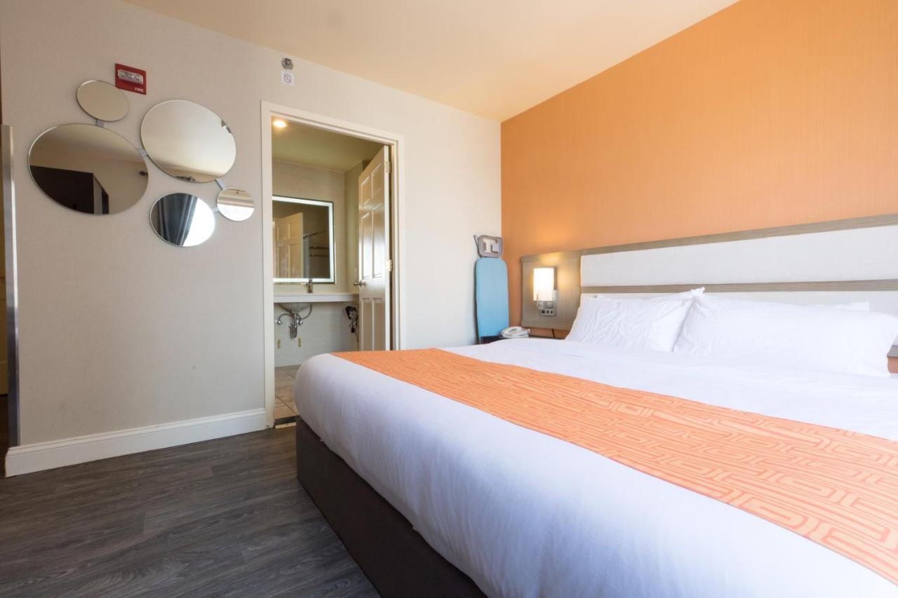 Howard Johnson By Wyndham Long Island City New York Eksteriør bilde